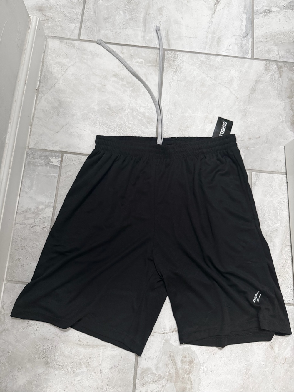 NWT MEN’S LARGE NY THREADS Performance Men's L Black Athletic Draw String Shorts